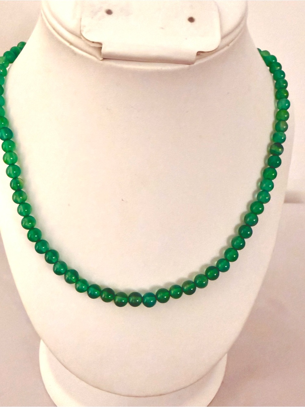SJ Pearl Genuine Green Agate Beaded Necklace 18 Inch Round Stone NWT
